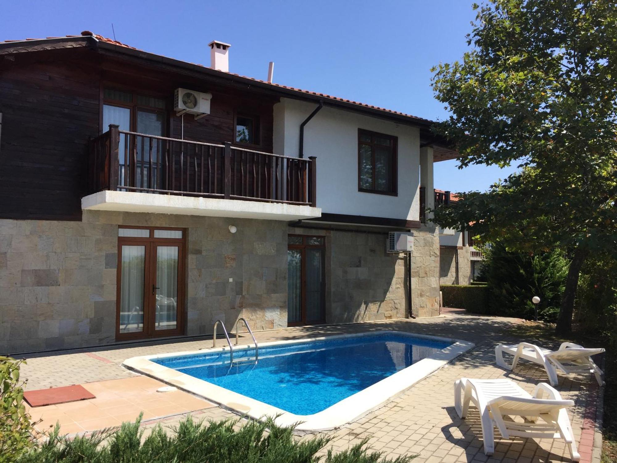 Hilltop Villa Бургас Экстерьер фото